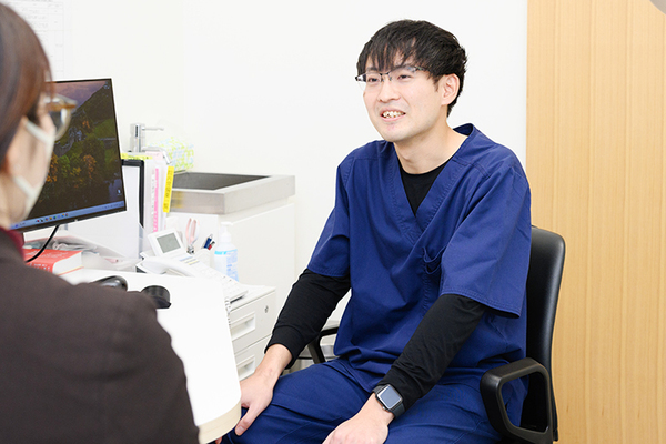 ホームケアクリニック横浜港南 外来担当の黒岩副院長