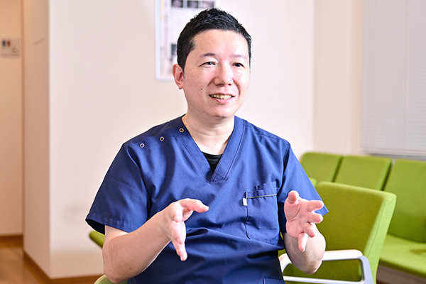 中原小杉元住吉　ほしおか内科・消化器・内視鏡クリニック 早期発見、早期治療でリスクを抑えられると話す星岡院長