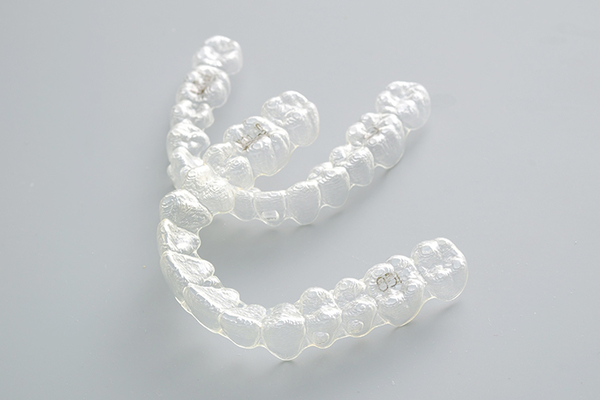 古淵セントラル歯科 多方面でメリットがあるマウスピース型装置による矯正