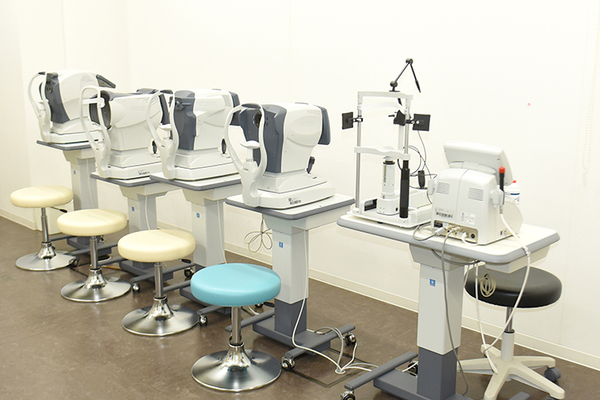 もりや眼科 検査機器も充実