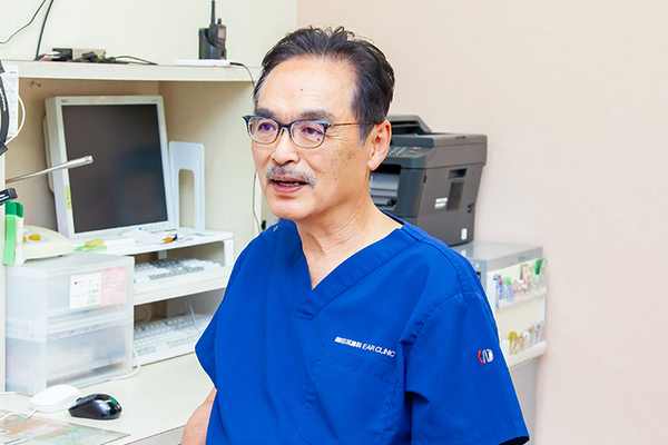 細田耳鼻科 EAR CLINIC 睡眠時無呼吸症候群について詳しく解説してくれる細田院長