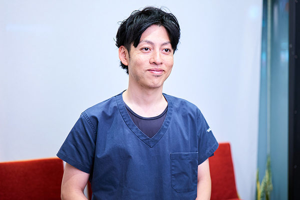 マエザワデンタルクリニック成城 患者一人ひとりに最適な治療の提案をめざしている