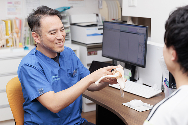 三宿通り整形外科クリニック さまざまな患者の背景に寄り添いながら診断を行う