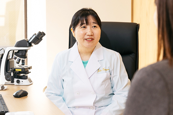 紀尾井町皮膚科クリニック 一生の悩みになる前に。早めに相談してほしいと話す院長