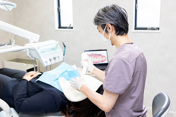 たずみデンタルクリニック 口腔内スキャナーを導入している同院。治療計画に役立てている