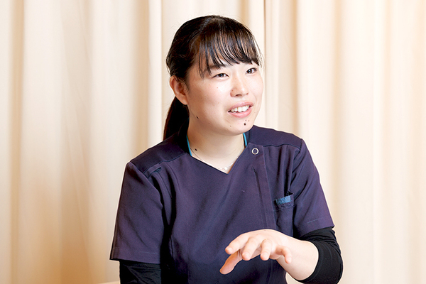 こばやし歯科クリニック 治療とあわせて気軽に相談してほしいと話す管理栄養士の平澤さん
