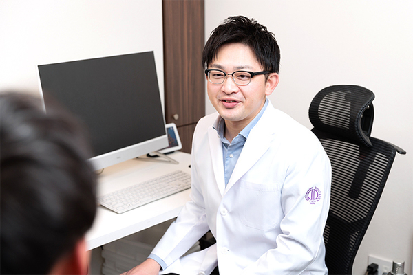 れいめいクリニック浅草橋 内科、皮膚科、泌尿器科を標榜。幅広い疾患・症状に対応可能