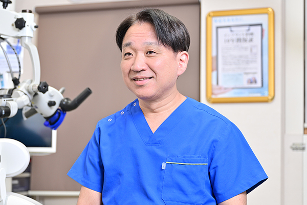 オカダ歯科クリニック 豊富な経験をもとに、難症例にも丁寧に向き合う岡田院長