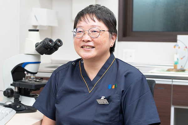 わたなべ皮膚科 穏やかな口調で丁寧に説明してくれる渡邉先生