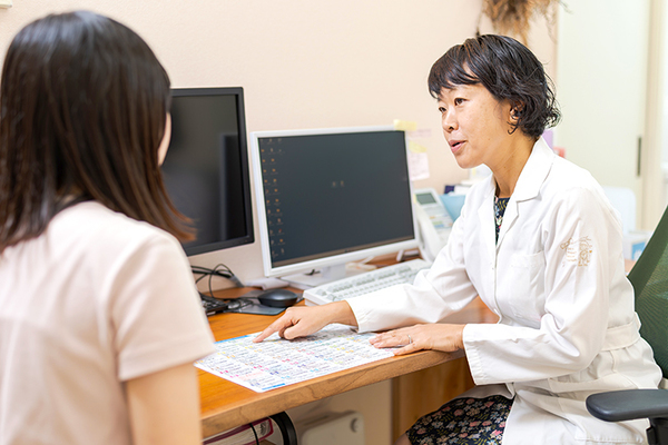 やまざき漢方内科診療所 体質や生活背景にも目を向けながら、不調の原因を探っていく