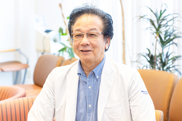 さがら内科クリニック 内科・消化器内科の枠にとらわれず幅広い症状に対応する相良院長