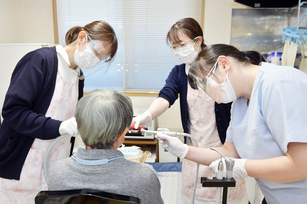 ふじみ歯科 患者の人生に寄り添った治療を提供する