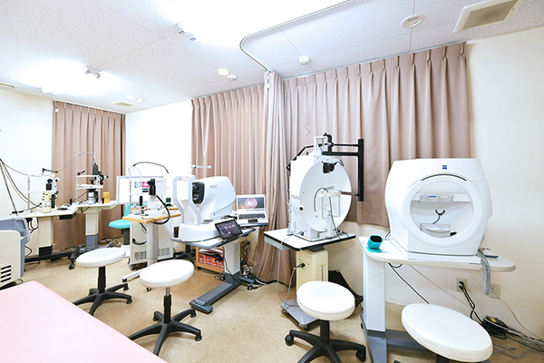 伊田眼科クリニック 眼内レンズの選択が術後の見え方に関わるため精緻な検査に努める