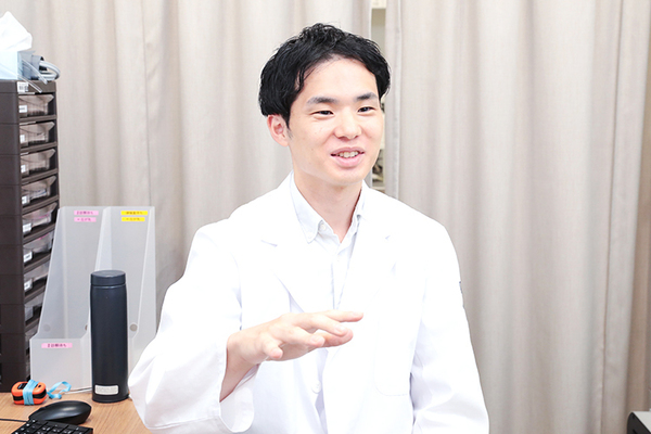 MY内科クリニックせんげん台 病状を説明するときは、丁寧な説明を欠かさない