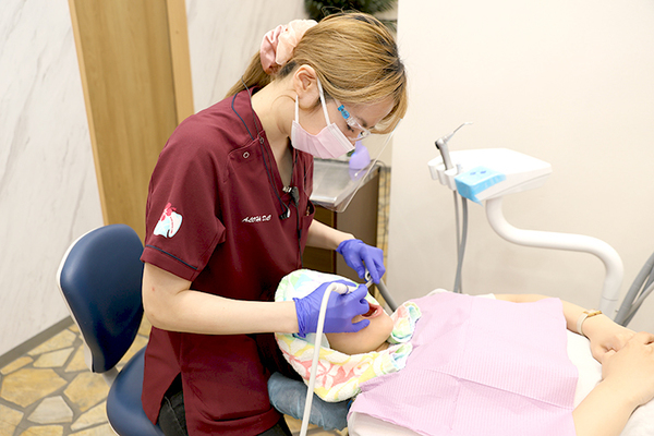 アロハ歯科 小児・矯正歯科クリニック 歯列矯正で見た目だけでなく機能面の改善を図ることができる