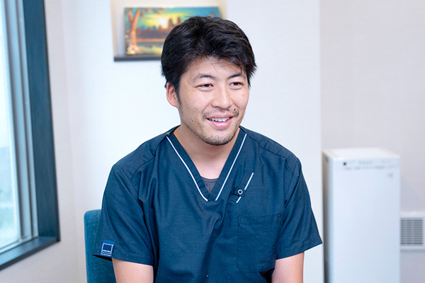 かなまち志田歯科 親知らずの抜歯を得意とする志田院長