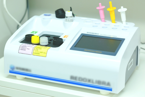 ゆうレディースクリニック東小金井 体の中のバランスを数値で可視化する先進の検査機器を導入