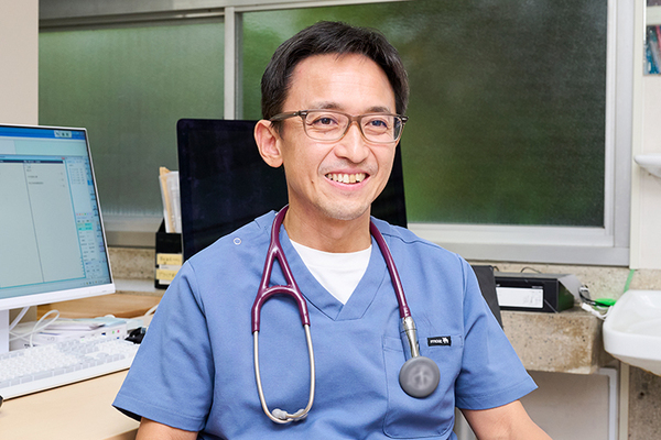 加藤医院 気軽に相談してほしいと話す加藤徳介院長