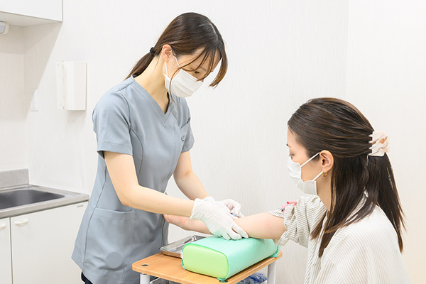 にしな内科 血液検査や超音波検査など各種検査を実施