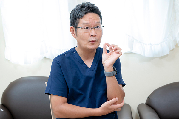 長津田おさまる歯科クリニック 一人ひとりに合った治療方法のメリット・デメリットを説明