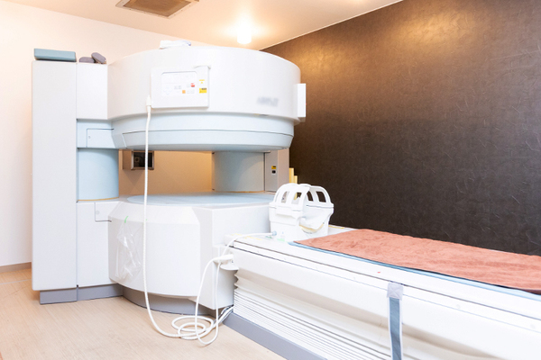 中村脳神経外科クリニック オープンタイプのMRIで閉所恐怖症の人も安心の検査を