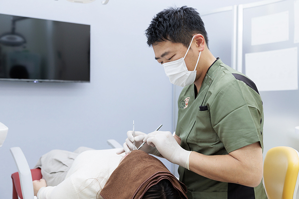 八千代緑が丘駅TaCファミリー歯科 痛みを少なくするため、機器にもこだわる