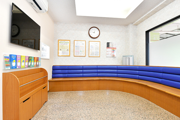 さかの歯科 メンテナンスの大切さを理解して長年通う患者も多いそうだ