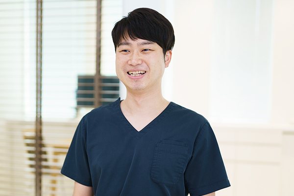 伊藤デンタルクリニック 大庭先生は、患者に予防意識を高めてもらうことが責務だと話す
