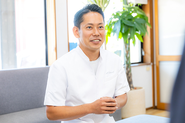 青おとなこども歯科クリニック 専門的な歯周病治療を提供できるのが強み