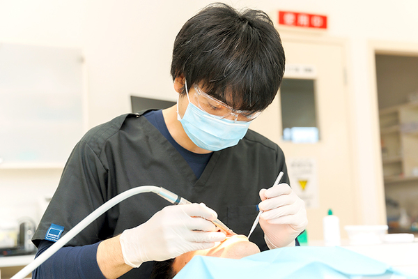 エムズデンタルクリニック 患者それぞれに合った治療を提案