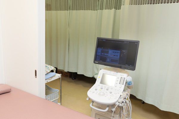 みやみつ整形外科リハビリクリニック 超音波検査機器を用いることで、より精密な治療が可能