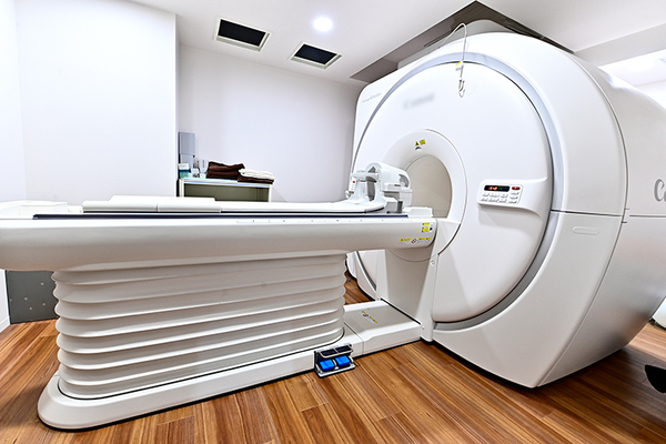 三宿通り整形外科クリニック 精密に検査を行い、診断へと役立てているMRI
