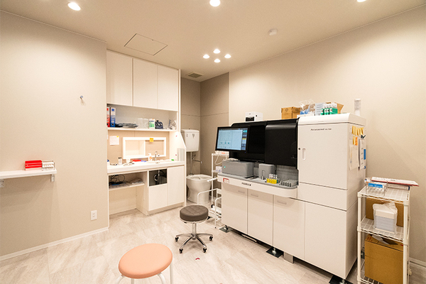 もものき内科クリニック 糖尿病センターでの経験を生かした診療も同院の強みだ