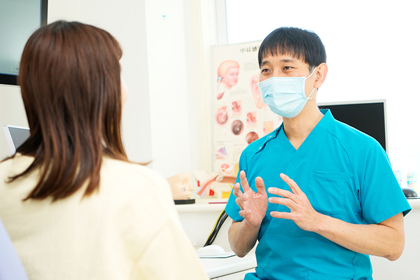 ふくやま耳鼻咽喉科馬堀院 診察では、わかりやすい説明を心がけている