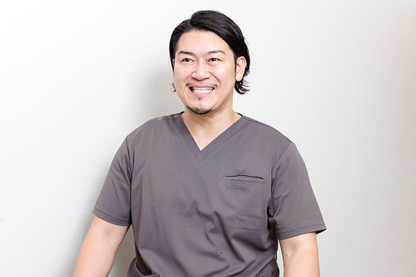 シールズデンタルクリニック東池袋院 精密に骨格を分析し、シミュレーションで導いていく