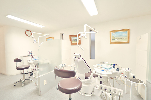 渡辺歯科医院 歯列の乱れに関係する癖がないか早期に診てもらうことが大切