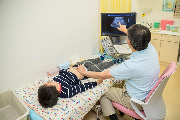 ますだ小児科 エコー検査を診断に役立てている