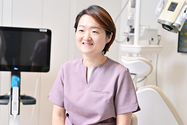 日本橋の歯医者さん 日本橋歯科 不安軽減と精密治療に向き合う和田院長