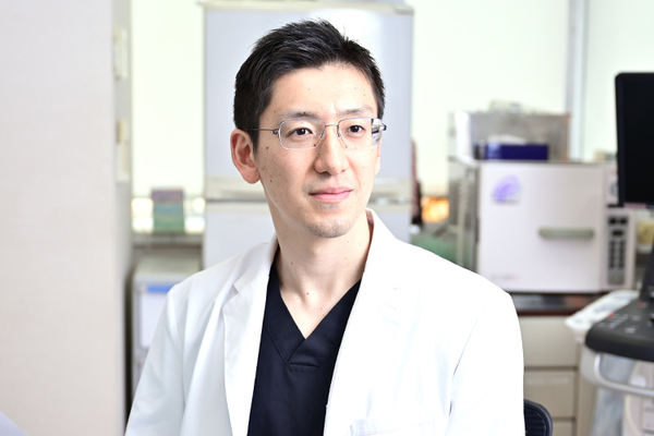 西八王子やまたか消化器内視鏡クリニック 日本消化器内視鏡学会消化器内視鏡専門医の資格を持つ謙副院長