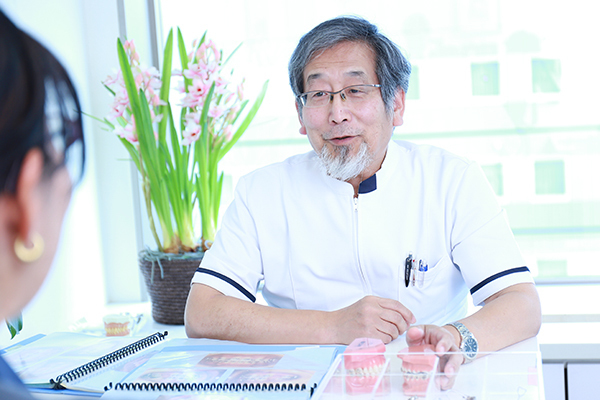 森川矯正歯科クリニック 治療内容、装置について院長がわかりやすく説明してくれる