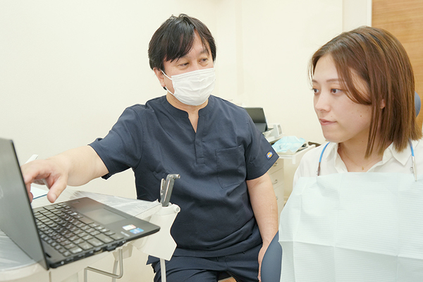 白楽とみやま歯科クリニック 説明する際には、わかりやすい説明を行うように心がけている