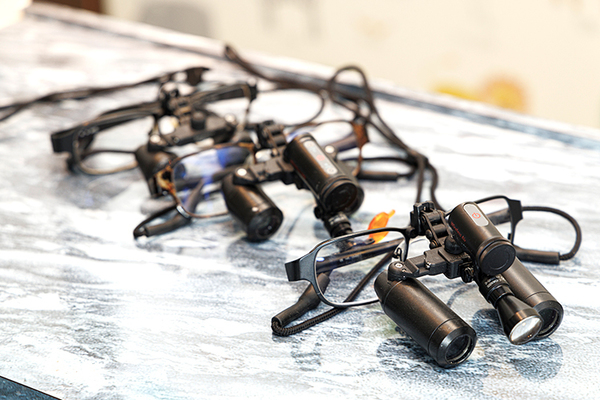 クラウン歯科　名古屋中村院 患者にとって適切な治療法を実施できるよう設備も充実