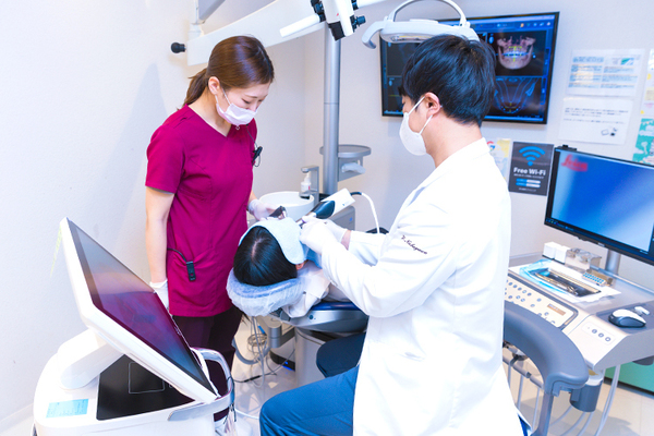 中川歯科クリニック 専門分野の違う歯科医師が総合的かつ専門性の高い診療を提供