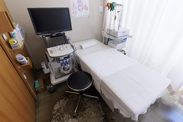 おざき内科循環器科クリニック エコー検査をはじめ、疾患を見逃さないよう幅広い検査に対応する