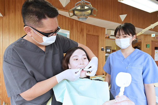 しゅういち矯正歯科クリニック マウスピース型装置を用いた矯正は口腔内を清潔に保ちやすい