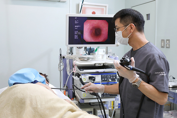 吉岡医院 苦痛の少ない、胃カメラ、大腸内視鏡検査の提供を心がけている