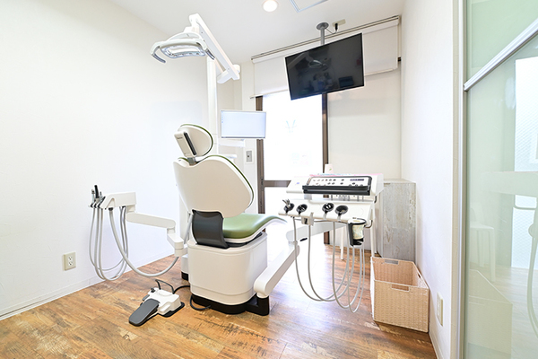 はやし矯正・歯列育成クリニック プライバシーに配慮した個室タイプの診察室