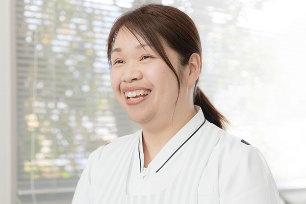 浪越歯科医院 矢野さんは患者を親子で担当することもある