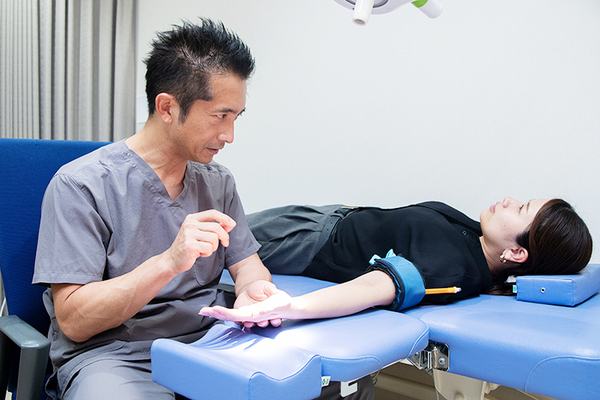 むらた整形外科 同院か、連携する病院にて手術に対応している