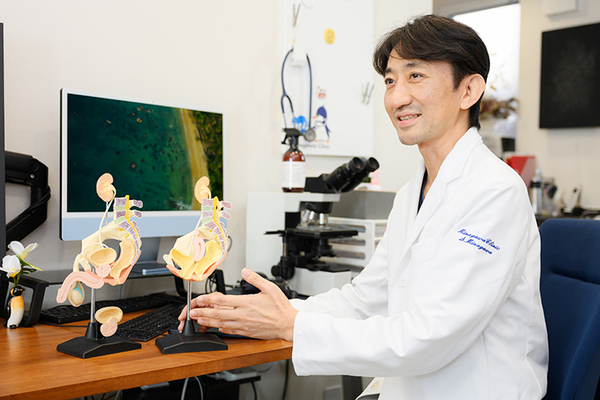 皆川クリニック 模型を利用したわかりやすい説明を心がけている